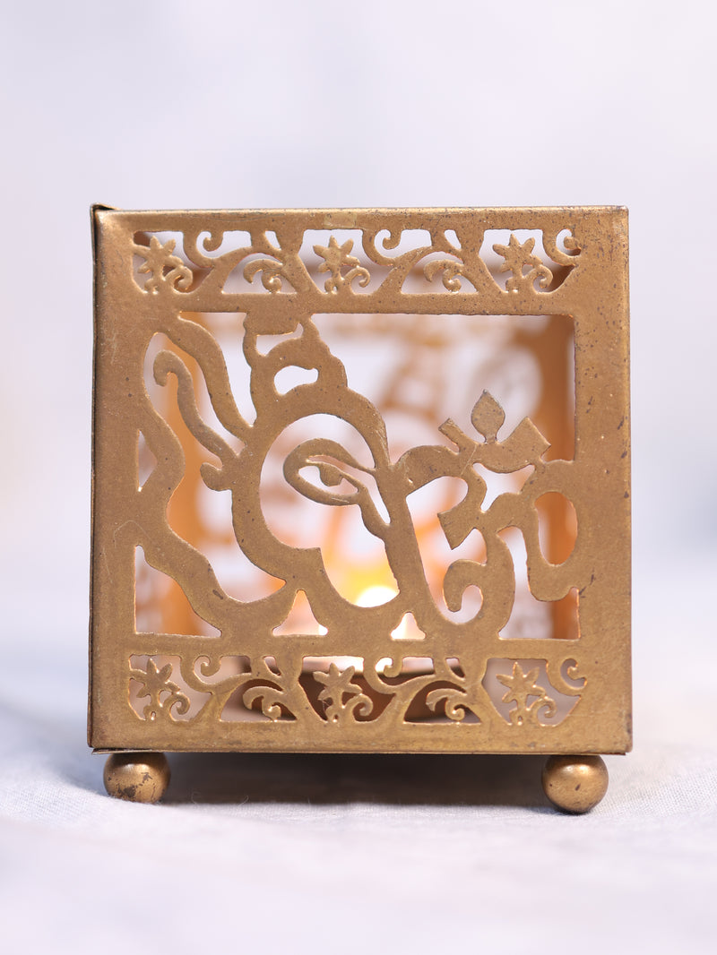 Reflection Tea Light Holder