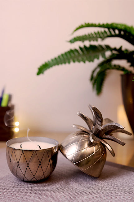 Aluminium Pine Apple Candle